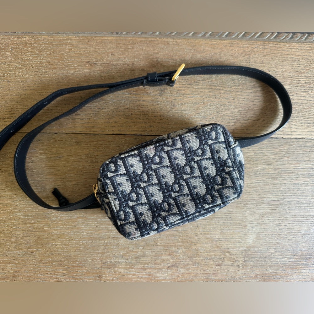 Christian Dior Waist Belt Pouch Leather Navy Beige - Picture 3 of 8